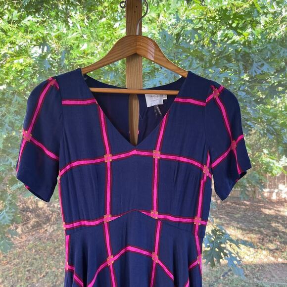 Anthropologie HD In Paris Striped Pane Midi Dress Blue Size 0P - Picture 7 of 12